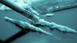 Illustration for article titled How Addiction Turned Me Into a High-Flying Hooker